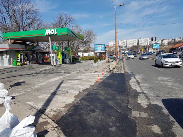 Mol Pumpa Asfaltiranje